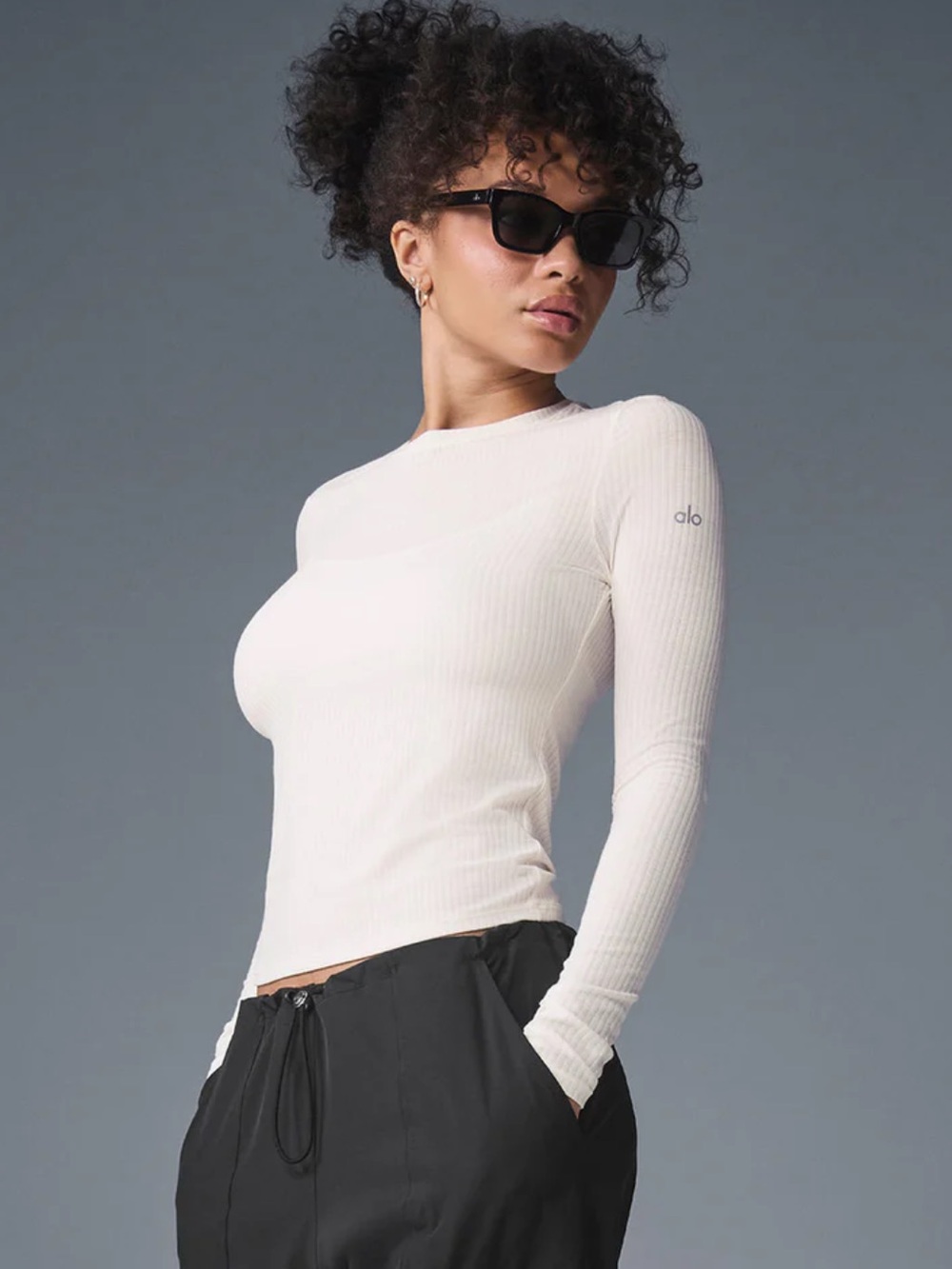 NWT ALO WOMENS RIBBED SEA-COAST LONG SLEEVE, SIZE XXS, CREAM